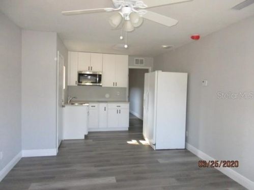 1518 38th Ave, Saint Petersburg, FL 33704-1049