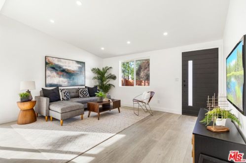 17004 Holton St, West Covina CA  91791-3839 exterior