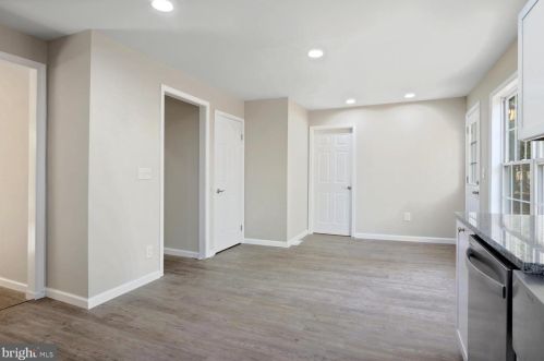 900 Short Ln, Seaford DE  19973-1136 exterior