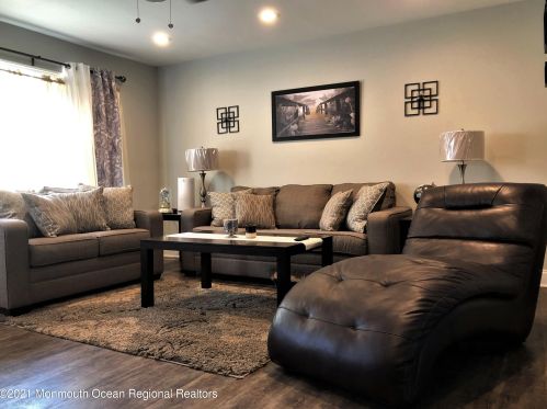 836 Wright Debow Rd, Jackson Twp, NJ 08527-5428