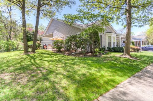 117 Greenlawns Dr, Lakewood, NJ 08701-7355