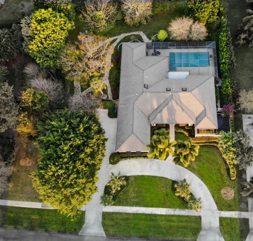 15775 Meadow Wood Dr, West Palm Beach, FL 33414-9059