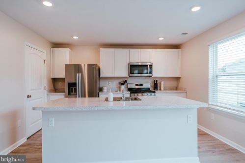 30 Dyer Dr, Camden-Wy DE  19934 exterior