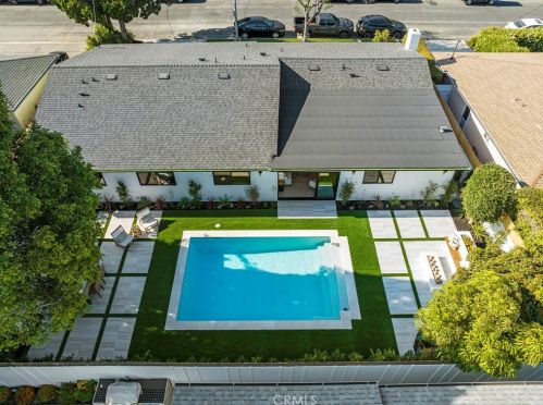 12440 Addison St, North Hollywood CA  91607-3546 exterior