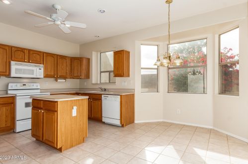 17002 Devon Ln, Sun City, AZ 85374-2943