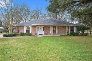 3937 Cypress St, Zachary, LA 70791-4423