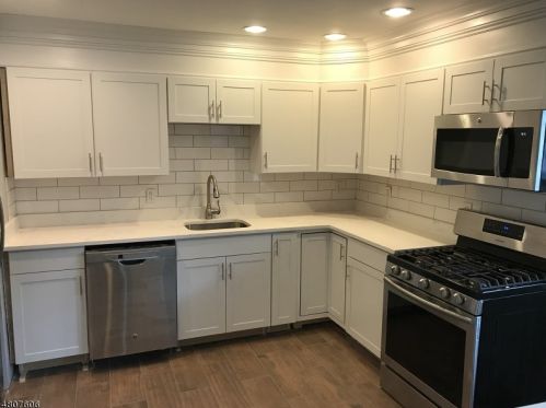 524 Pitney Pl, Morristown NJ  07960-6197 exterior