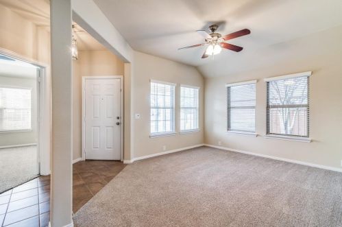 109 Forestbrook Dr, St Paul, TX 75098-4925