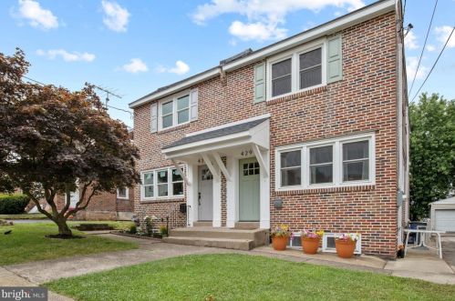 429 Hurst St, Norristown, PA 19405-1537