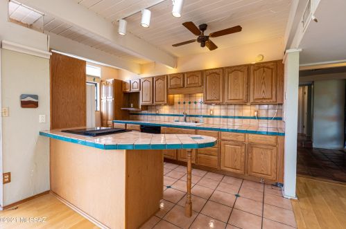 3612 Camino Blanco Pl, Tucson, AZ 85718-7211