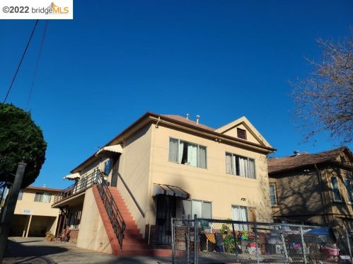 1833 33rd Ave, Oakland, CA 94601-3045