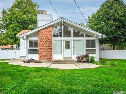 824 Walt Whitman Rd, Huntington Station, NY 11747-2214