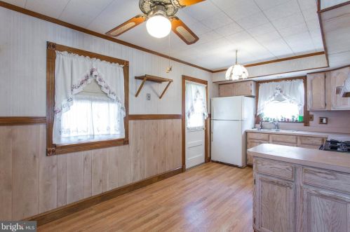 223 Riverview Ave, Ridley Park PA  19078-1628 exterior