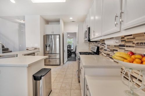 1710 Humboldt Ct, Los Banos CA  93635-5392 exterior