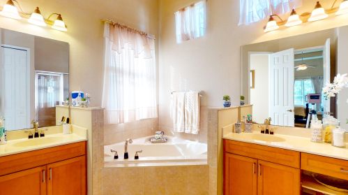 466 Dover Ct, Fort Pierce FL  34983-3414 exterior