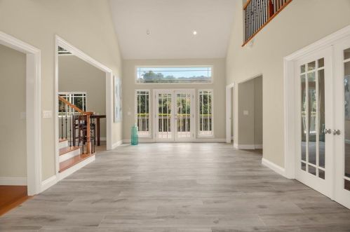 18660 Castle Lake Dr, Morgan Hill CA  95037-9472 exterior
