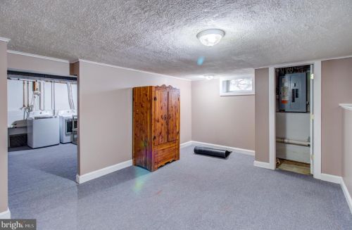 7 Zelley Ave, Trenton NJ  08620-2321 exterior