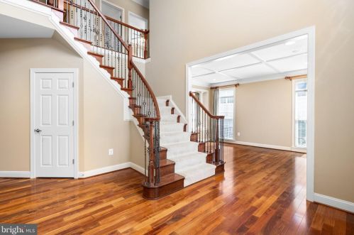 5809 Deep Creek Dr, Fredericksburg, VA 22407-9221