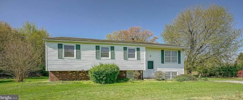 727 Watsontown Rd, Berlin Boro, NJ 08009-9027