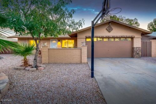 304 Monterey St, Gilbert, AZ 85233-6332
