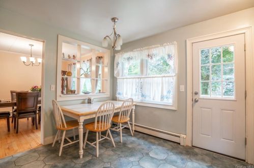 329 Cordial Rd, Yorktown Hgts NY  10598-2642 exterior