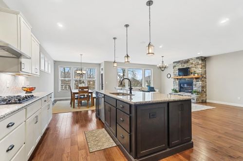 190 Winding Creek Dr, Springboro OH  45066-8200 exterior