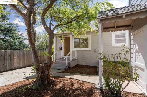 1327 Mariposa St, Richmond CA 94804-5017 exterior