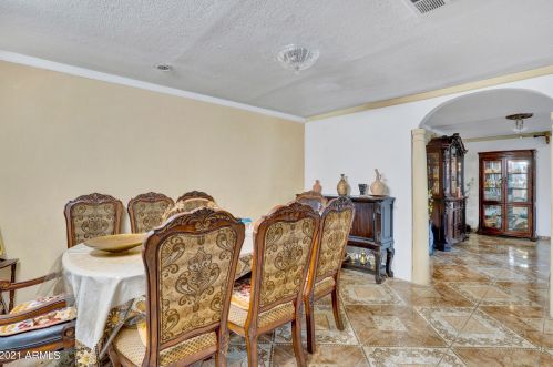 6102 Solano Dr, Glendale AZ  85303-4619 exterior
