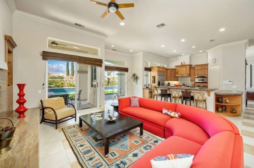 27 Toscana Way, Rancho Mirage CA  92270-1977 exterior