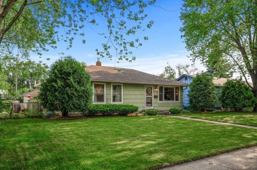 2028 Itasca Ave, Saint Paul, MN 55116-2511