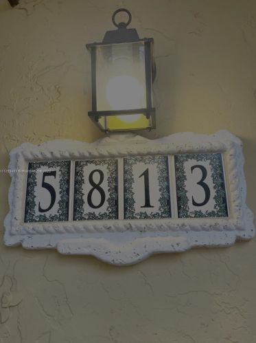 5813 18th Ct, Hialeah FL  33012-7514 exterior