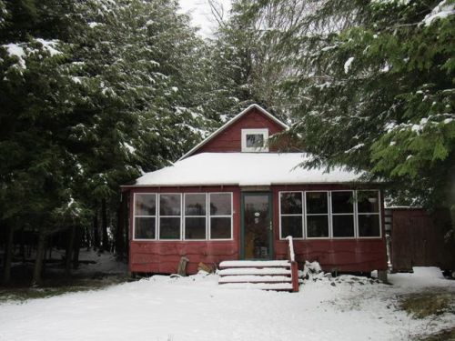 21 Tyler Rd, Inlet, NY 13360-1517