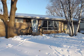 2342 5th Ave, Monroe, WI 53566-2726