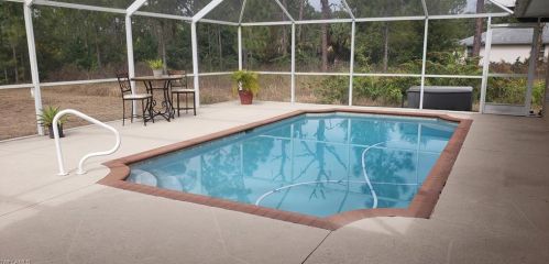 917 Palmetto Ave, Lehigh Acres, FL 33972-8122