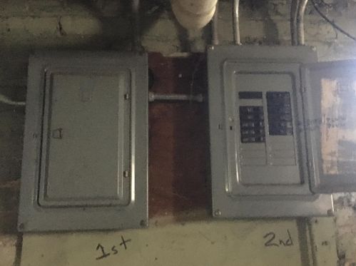 2415 Murray Ave, Milwaukee WI  53211-4407 exterior