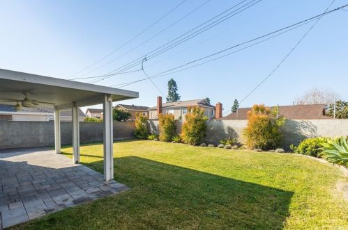 20127 Gunlock Ave, Long Beach CA  90746-2920 exterior