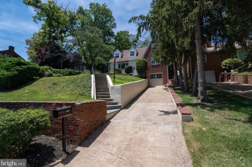 3167 Westover Dr, Washington, DC 20020-3719