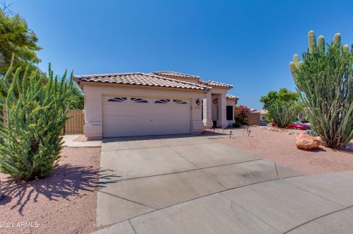 4771 Taro Dr, Glendale, AZ 85308-4898