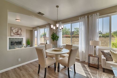 17615 Holly Dr, Long Beach, CA 90746-7401