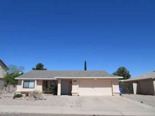 2701 Canyon View Dr, Sierra Vista, AZ 85650-6807