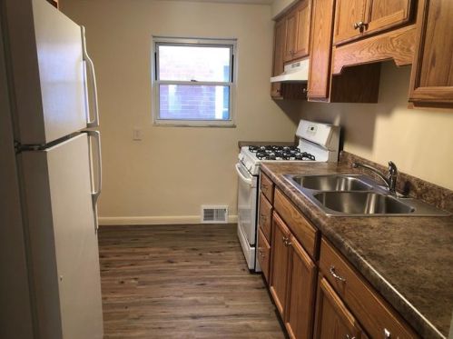 507 Lenox Ave, Pittsburgh, PA 15221-4329