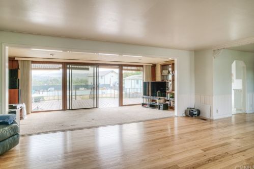 250 Canyon Highlands Dr, Oroville, CA 95966-3741