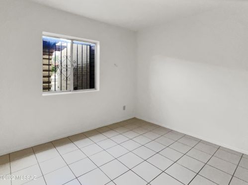 5086 Campbell Ave, Tucson AZ  85706-1510 exterior