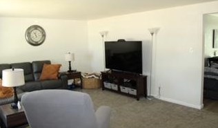 2066 Richmond St, Green Bay, WI 54302-3820