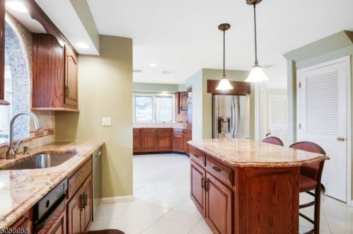 43 Prospect St, Verona NJ  07044-1500 exterior