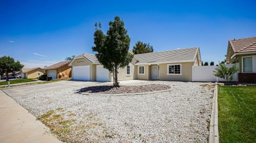 13177 Petaluma Rd, Victorville, CA 92392-5036