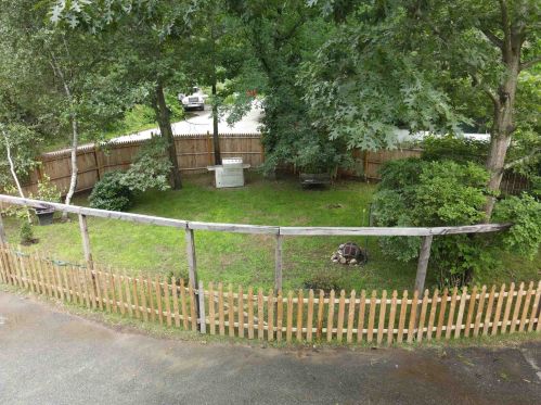39 Essex Dr, Raymond NH  03077-2609 exterior