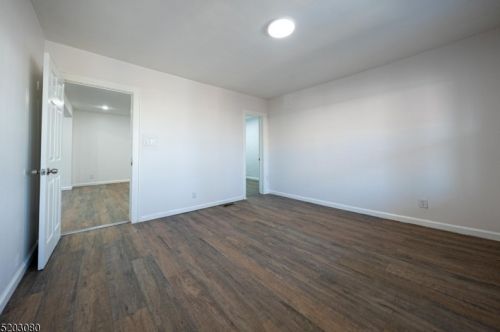 76 25th St, Bayonne NJ  07002-4937 exterior