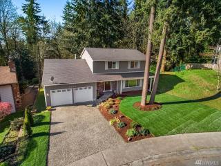 9401 139th St, Kirkland, WA 98034-1828