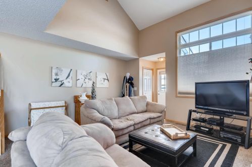 6166 Maclynn Ave, Otsego MN exterior